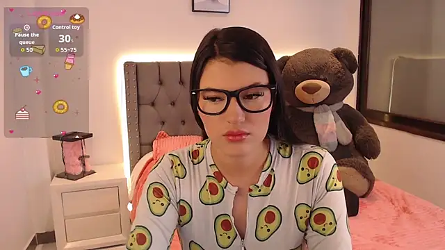 Snapshot of Nicols66 chatting on 25, 5, 2026 Nicols66 online show from 25, 5, 2026