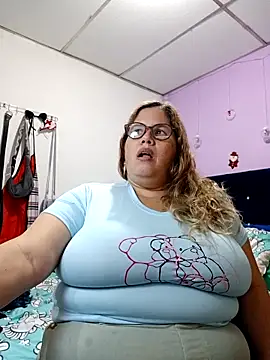 EllisW8 online show from 8, 11, 2025