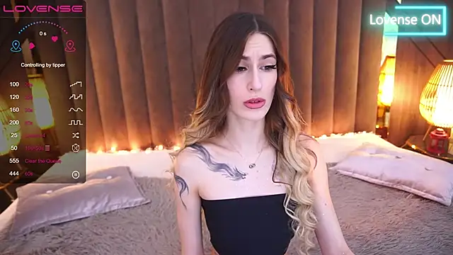 Snapshot of Sexy_Lava chatting on 1, 2, 2025 Sexy Lava online show from 1, 2, 2025