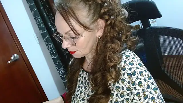 asleycavta online show from 11, 11, 2025