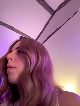 Mia Railey online show from 1, 12, 2025