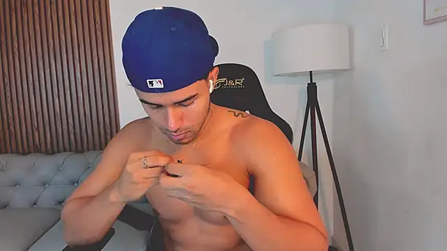 liam collins21 online show from 17, 10, 2025