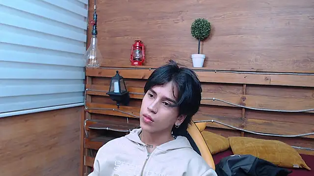 alex 477 online show from 11, 2, 2026