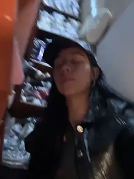 kim monti online show from 12, 1, 2025