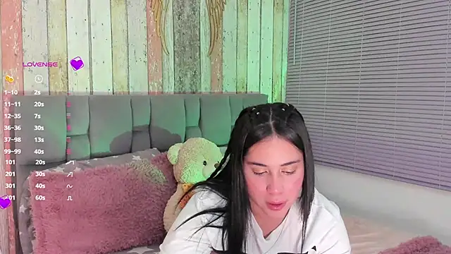 Gigi-bom online show from 19, 12, 2024