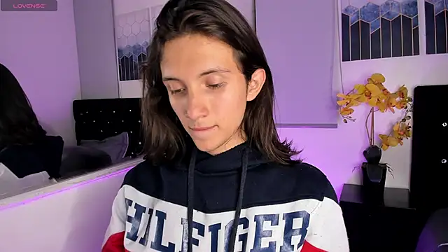 Feniix   online show from 7, 1, 2025