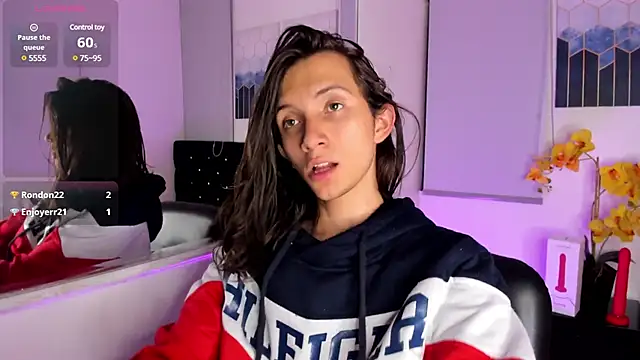 Feniix   online show from 9, 1, 2025