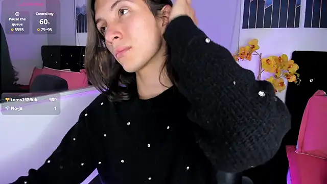 Feniix   online show from 10, 1, 2025