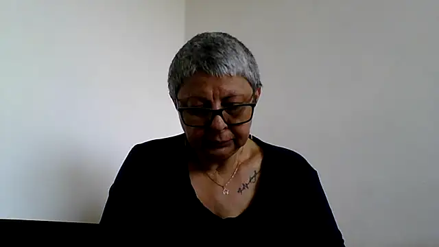 roseblak42 online show from 19, 5, 2026