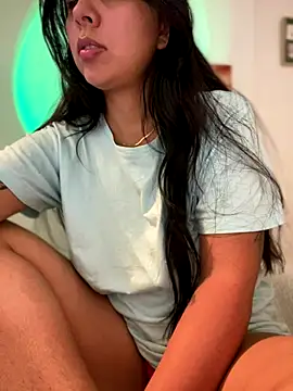 Alessiasex  online show from 4, 12, 2024