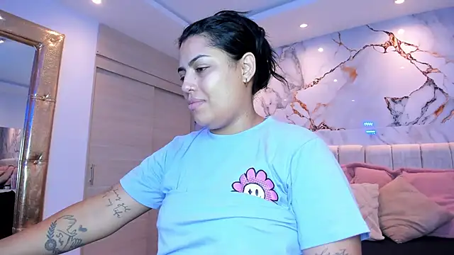 kiana cream online show from 4, 5, 2026