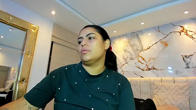 Snapshot of kiana_cream chatting on 19, 6, 2026 kiana cream online show from 19, 6, 2026