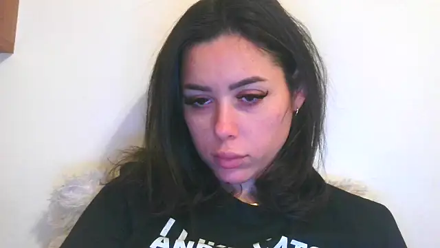 LovelyJulliette online show from 13, 1, 2026