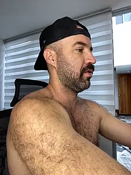 Snapshot of ADONIS_ART01 chatting on 3, 11, 2025 ADONIS ART01 online show from 3, 11, 2025