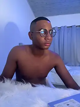 Arwens bell08 online show from 9, 2, 2025