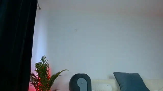 arianatattoos online show from 3, 6, 2026