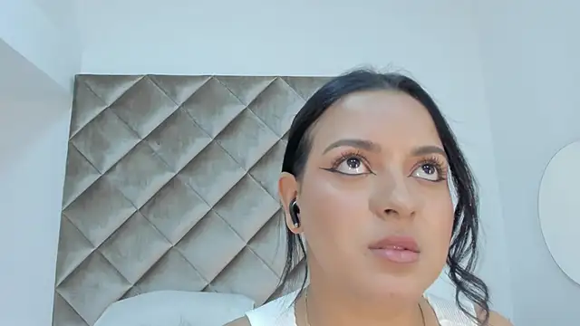 lea gray online show from 17, 2, 2025