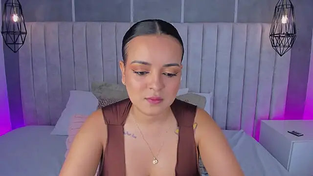 lea gray online show from 11, 5, 2026