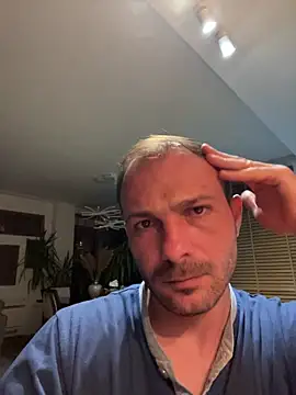 Snapshot of Adventurehotman chatting on 26, 5, 2026 Adventurehotman online show from 26, 5, 2026