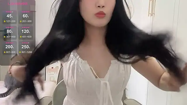 rose-u online show from 13, 11, 2025