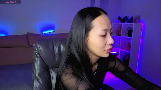  MIURA  online show from 13, 11, 2025