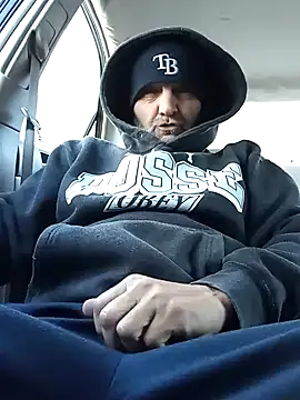 Snapshot of Hotbodyscottie chatting on 12, 1, 2025 Hotbodyscottie online show from 12, 1, 2025