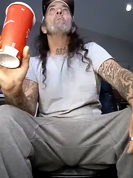 Snapshot of Hotbodyscottie chatting on 17, 2, 2025 Hotbodyscottie online show from 17, 2, 2025