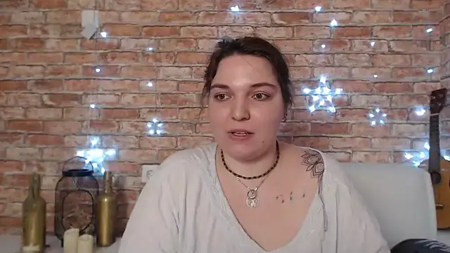 Amelia Kiss  online show from 27, 12, 2024
