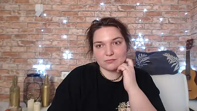 Amelia Kiss  online show from 28, 12, 2024