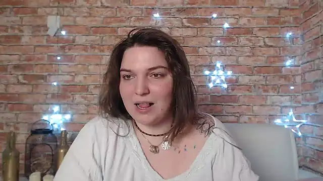 Amelia Kiss  online show from 15, 1, 2025