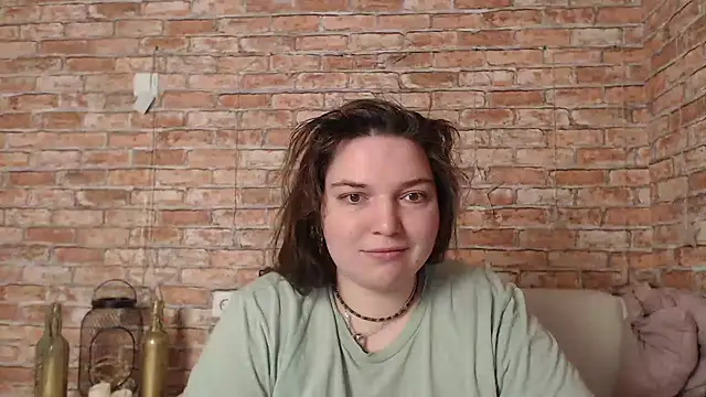 Amelia Kiss  online show from 18, 1, 2025