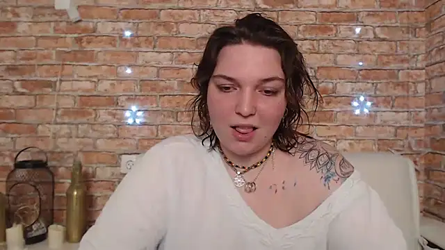 Amelia Kiss  online show from 23, 3, 2025