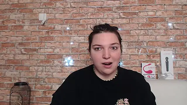 Snapshot of Amelia_Kiss_ chatting on 19, 9, 2025 Amelia Kiss  online show from 19, 9, 2025