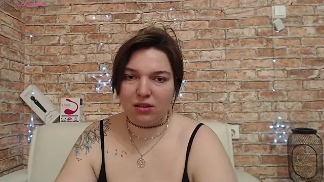 Snapshot of Amelia_Kiss_ chatting on 17, 2, 2026 Amelia Kiss online show from 17, 2, 2026