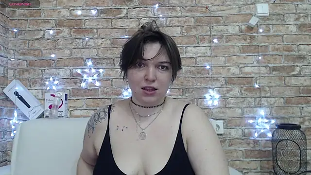 Snapshot of Amelia_Kiss_ chatting on 6, 3, 2026 Amelia Kiss online show from 6, 3, 2026