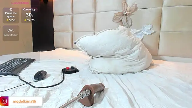 Snapshot of Kima1_ chatting on 30, 1, 2025 Kima1 online show from 30, 1, 2025