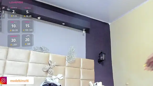 Snapshot of Kima1_ chatting on 1, 2, 2025 Kima1 online show from 1, 2, 2025