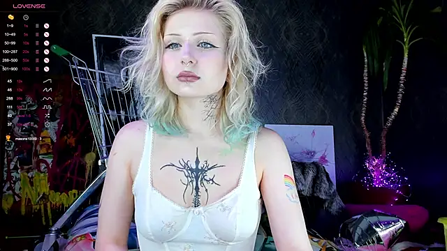 little grinch666 online show from 25, 1, 2025