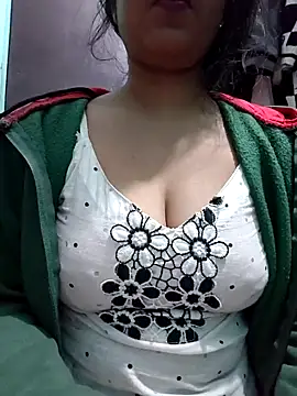 Snapshot of Kavita_ji chatting on 28, 1, 2025 Kavita ji online show from 28, 1, 2025