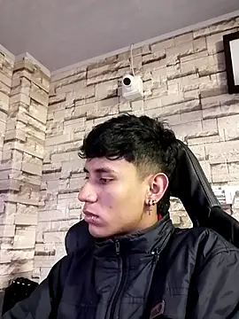 Snapshot of Levin_Hikaru chatting on 4, 3, 2025 Levin Hikaru online show from 4, 3, 2025