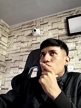 Snapshot of Levin_Hikaru chatting on 7, 3, 2025 Levin Hikaru online show from 7, 3, 2025