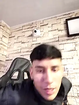 Snapshot of Levin_Hikaru chatting on 8, 3, 2025 Levin Hikaru online show from 8, 3, 2025