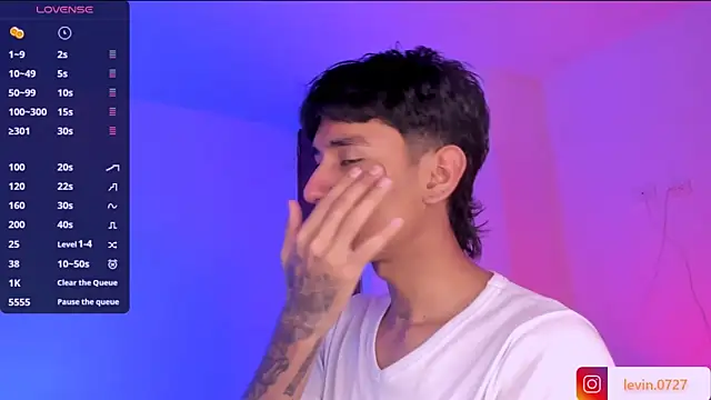 Snapshot of Levin_Hikaru chatting on 6, 10, 2025 Levin Hikaru online show from 6, 10, 2025