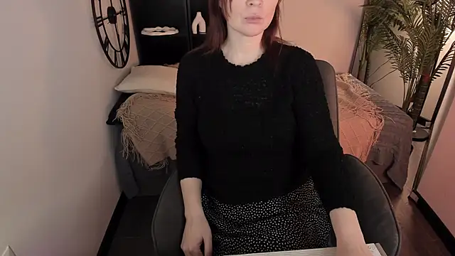 ZoeEast online show from 11, 1, 2026