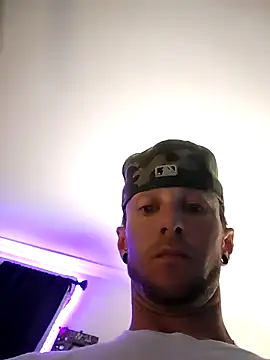 Twin2222 online show from 7, 3, 2025