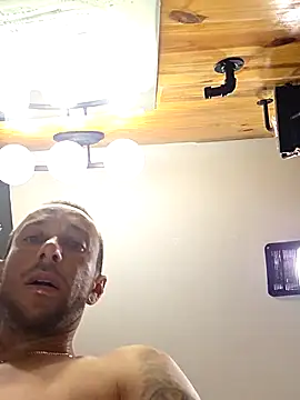 Twin2222 online show from 21, 9, 2025