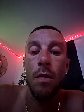 Twin2222 online show from 8, 10, 2025