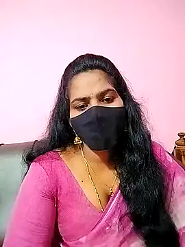 Snapshot of melina214 chatting on 2, 12, 2024 melina214 online show from 2, 12, 2024