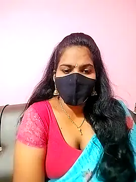 Snapshot of melina214 chatting on 10, 12, 2024 melina214 online show from 10, 12, 2024