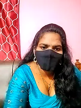 Snapshot of melina214 chatting on 23, 12, 2024 melina214 online show from 23, 12, 2024